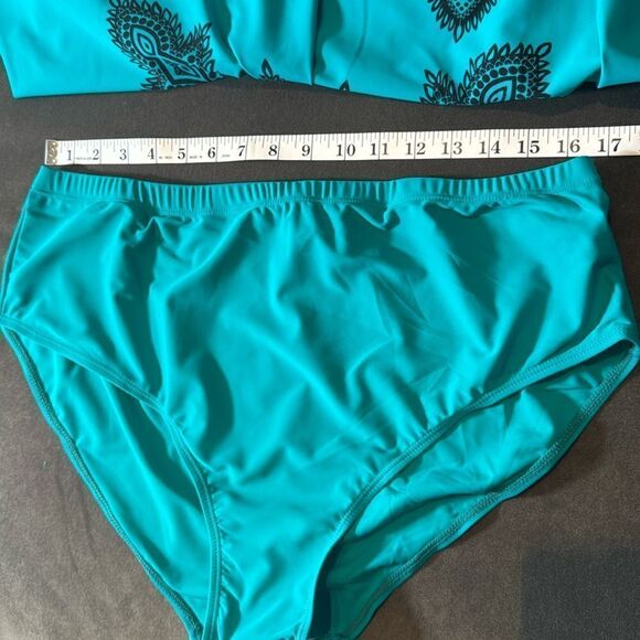 Women’s 2 Piece Plus Sized Swimsuit Tankini Adjustable Straps Size 24 NWT - Picture 7 of 14